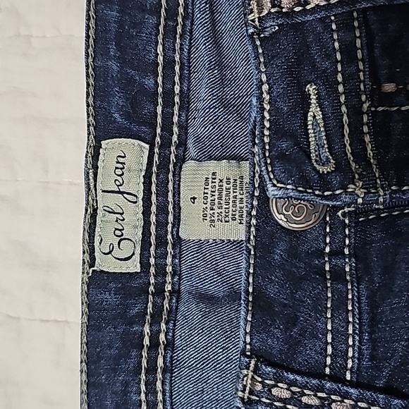 Earl Jean's size 5 - Picture 2 of 4